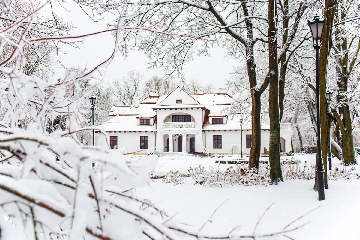 Rezydencja Dwor Polski Bełchatów Екстериор снимка