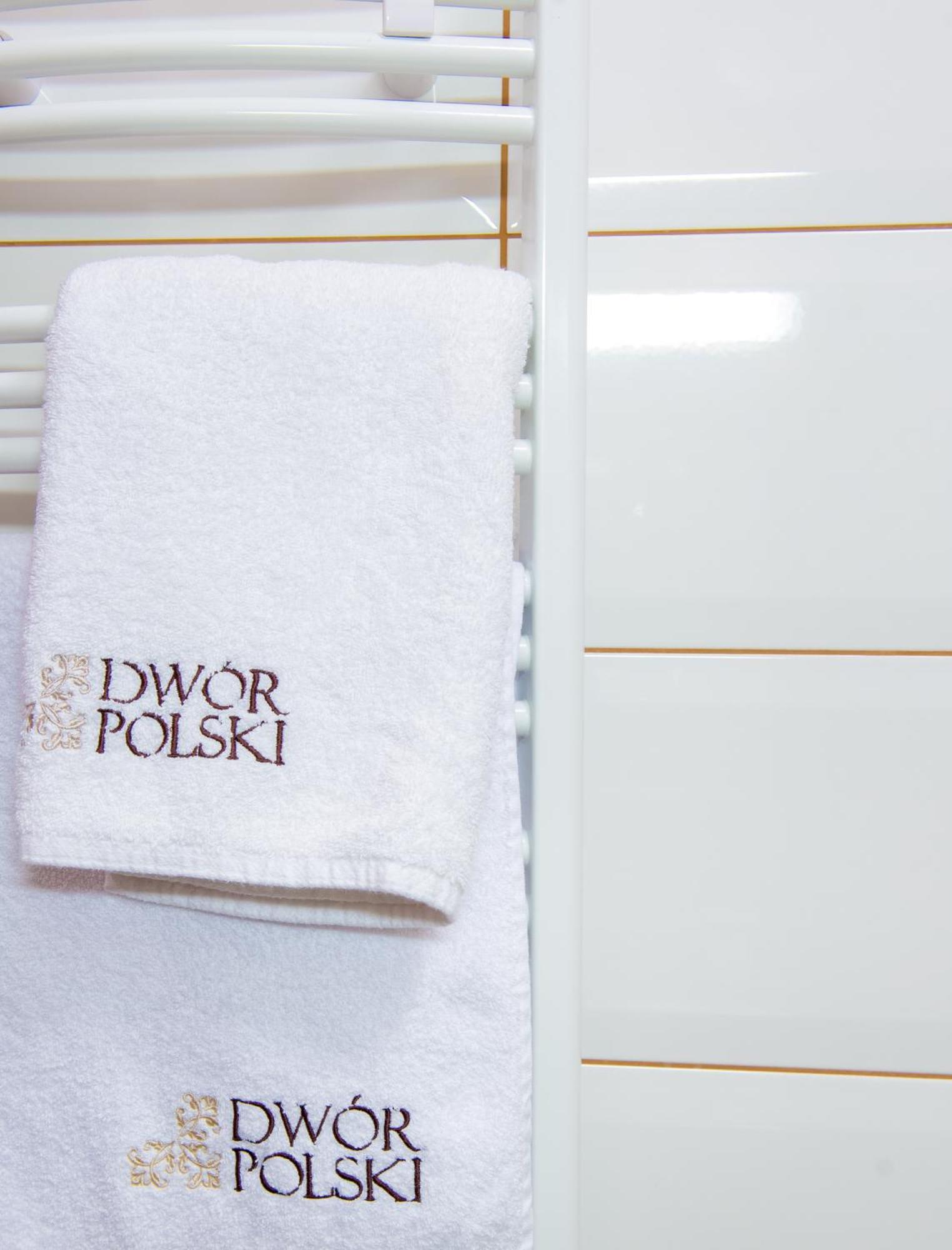 Rezydencja Dwor Polski Bełchatów Екстериор снимка