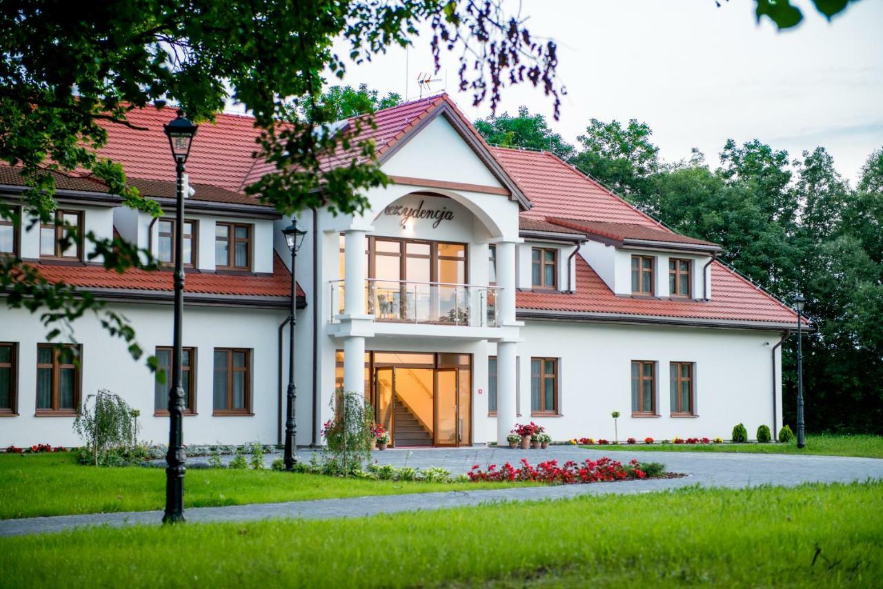 Rezydencja Dwor Polski Bełchatów Екстериор снимка